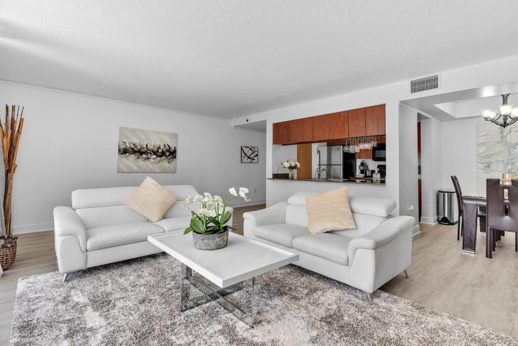 דירות מיאמי Modern 2/2 With Beautiful Ocean And Brickell Views מראה חיצוני תמונה