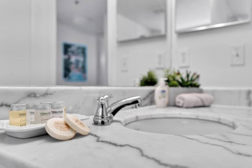 דירות מיאמי Modern 2/2 With Beautiful Ocean And Brickell Views מראה חיצוני תמונה