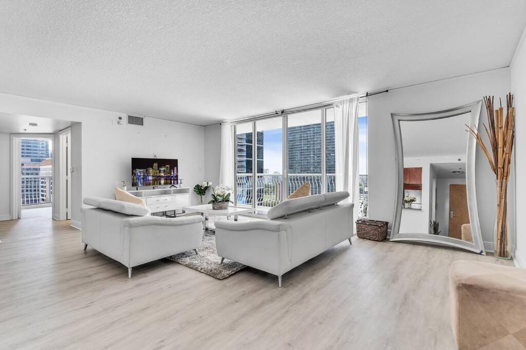 דירות מיאמי Modern 2/2 With Beautiful Ocean And Brickell Views מראה חיצוני תמונה