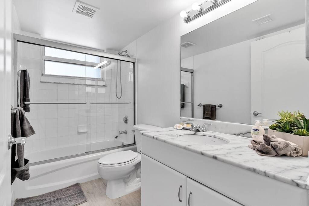 דירות מיאמי Modern 2/2 With Beautiful Ocean And Brickell Views מראה חיצוני תמונה